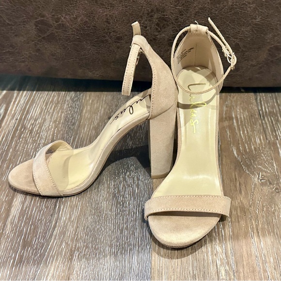 NWOB Lulus Taylor Natural Suede Ankle Strap Heels- Sz. 5.5 - Picture 3 of 7